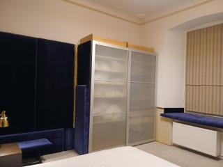 EXCLUSIVE USE 80m2 2BR 1 Living 4 Guests City Center Quiet Courtyard Koszyki Apartments - 6
