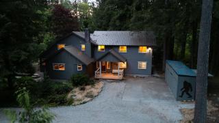 Evergreen Lodge - 6