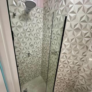 Loft Lux SM Chapecó | Conforto e Praticidade com Ar, Cozinha e Smart TV - 1
