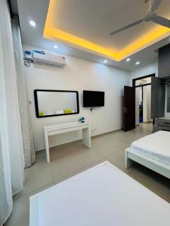 Nyali Beachfront Wave Two Bedrooms Luxury Suites - 6