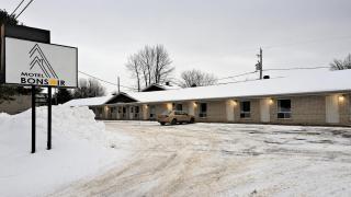 Motel Bonsoir - 9