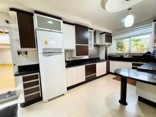 Beverlly House High Standard with Jacuzzi and Pool - 4