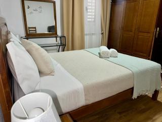Sweet Home - 5