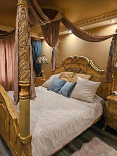 Royal View Apartment - 0