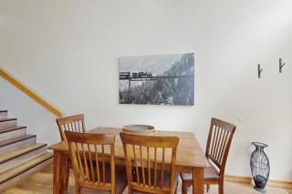 Whispering Pines Retreat - 2