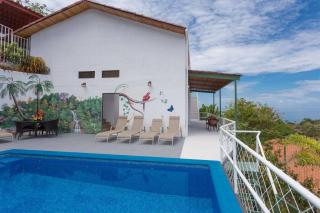 Panoramic Views, close to Beaches, Marina, Shops! - 0