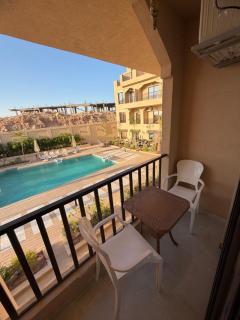 Relaxing Apt with Pool 5 Min to El Gouna - 6