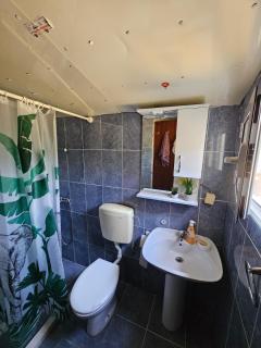Sawyer's Lodge - 7
