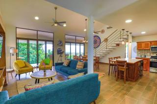 Breathtaking Jungle Views and Abundant Wildlife - 4