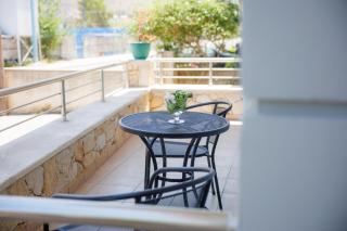 Arivaro Apartment - 8