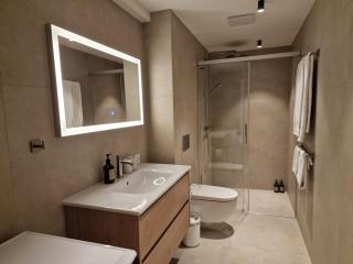 A Post, charming and newly renovated apartment in a historic 1851 house near Interlaken - 2