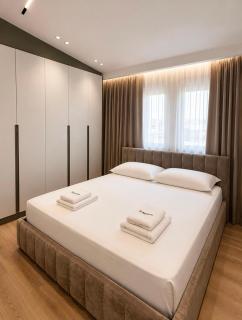 Seascape Premium Beachfront Apartment Golem - 6