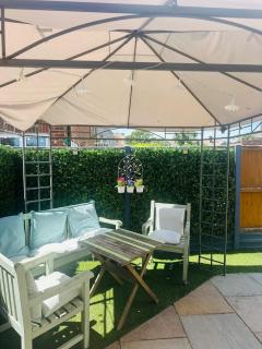 Margate Summerhouse - 4