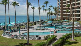 Beautiful 1BR/1BA Retreat with Panoramic Ocean Views - 1