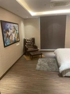 Luxury Apartments & Penthouses at Goldcrest DHA Lahore - 4