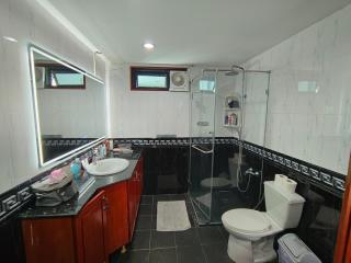 PATONG TOWER Family APARTMENTs 2026 Pta - 7