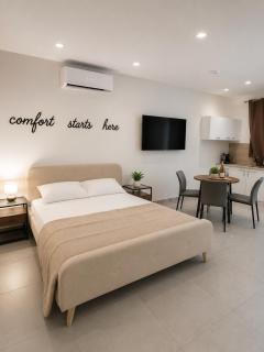 Marina Blu Suites - by Mayfair - 7