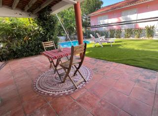 Suite in a rustic house with swimming pool - 9