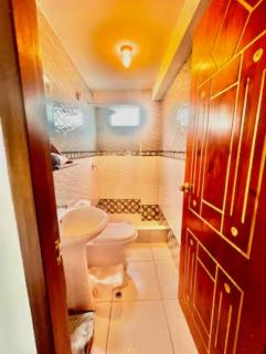 NEW 3BR Loft, City Center, Views, Jacuzzi Tub - 4
