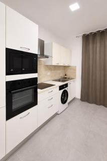 Marina Blu Suites - by Mayfair - 2