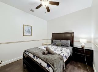 5 Bed Pool SPA Mini golf 5 miles to beach - 2