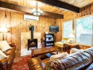 Forest View Chalet - 1