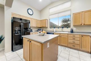 Hillview Haven - 1