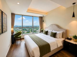 Luxury One Bedroom Apartment at Centaurus Mall Islamabad City View - 0