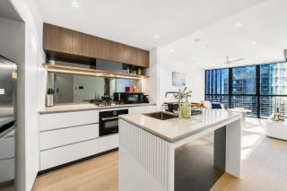 Lv 20 Private Luxury Apartment on Queens Wharf Residence - 7
