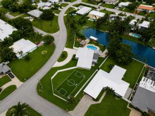 Pool, Hot Tub, Soccer Field, Tiki Hut, Sauna - 5