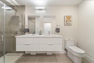 Coral Beach 101 2BR 2BR West Coast Condo, Pool, Rooftop, Beaches - 2