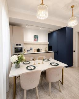 Central Lux Apartment - 7