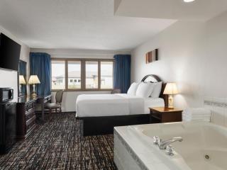 Avalon Hotel & Conference Center - 2