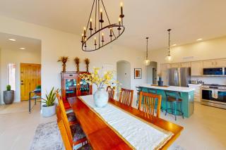 Pink Mountain Retreat - 4