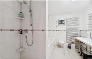 Nice for Companies,Family,Business, by Messe Munich ICM, direct Metro 15 min to CityCenter, Oktoberfest, 2-BedRoom full 2-BathRoom, free Parking, Balcony - 3