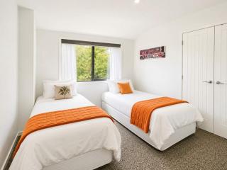 Getaway Waiheke- Stay Waiheke - 1