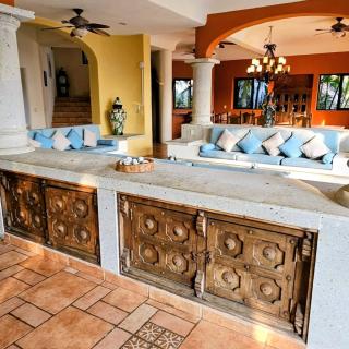 Las Palmas Oceanfront Villas and Casitas - 7