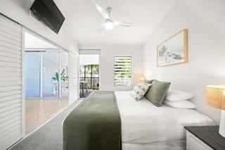 Elevated Noosa Escape - Heated Pool Spa & Walk to River - 5