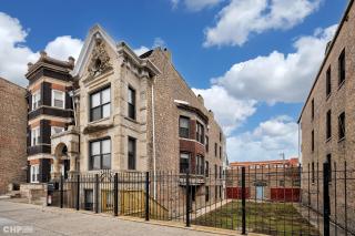 Newly Renovated Studio in the Heart of Pilsen condo - 5