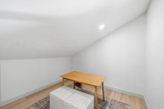 Modern Mountain-Chic Condo-Ski, Golf, Bike, Hike! - 7