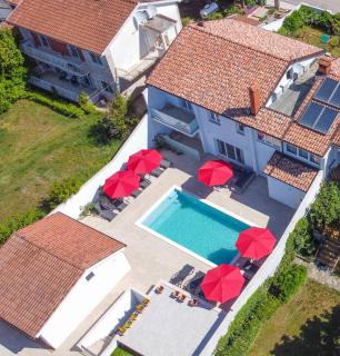 Family friendly house with a swimming pool Valbandon, Fazana - 27707 - 9