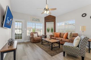 MB1-6 Elevation Escape condo - 9