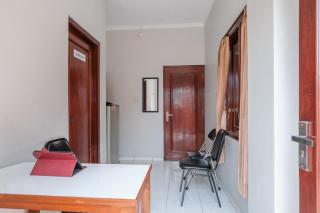RedDoorz Syariah Miyona Krapyak Semarang - 8
