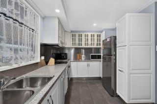 The Brynes Hideaway - On Brynes Road - 2