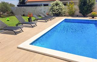 Beautiful Home In Biograd Na Moru - 6