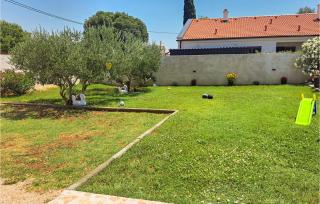 Beautiful Home In Biograd Na Moru - 3