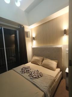 Quiet Relaxing Home with Balcony - 6