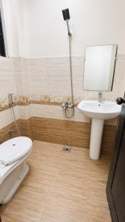 Secure 2BR Apartment near Karachi Airport with Lift & Parking - Karachi - 1