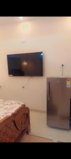 Relax Holiday Guest House - 1