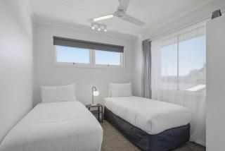 Margate Beachside Haven - 6